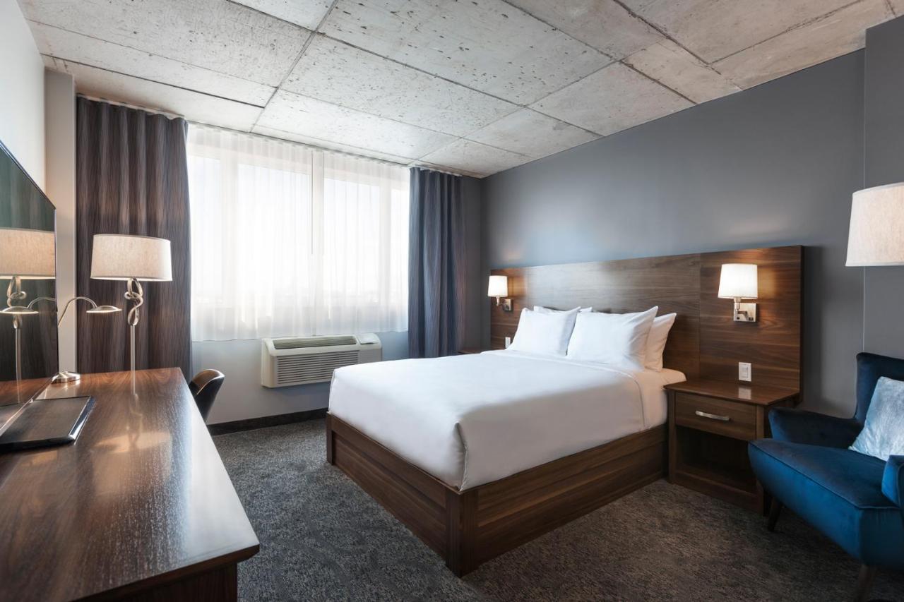 Imperia Hotel Et Suites Boucherville Kültér fotó